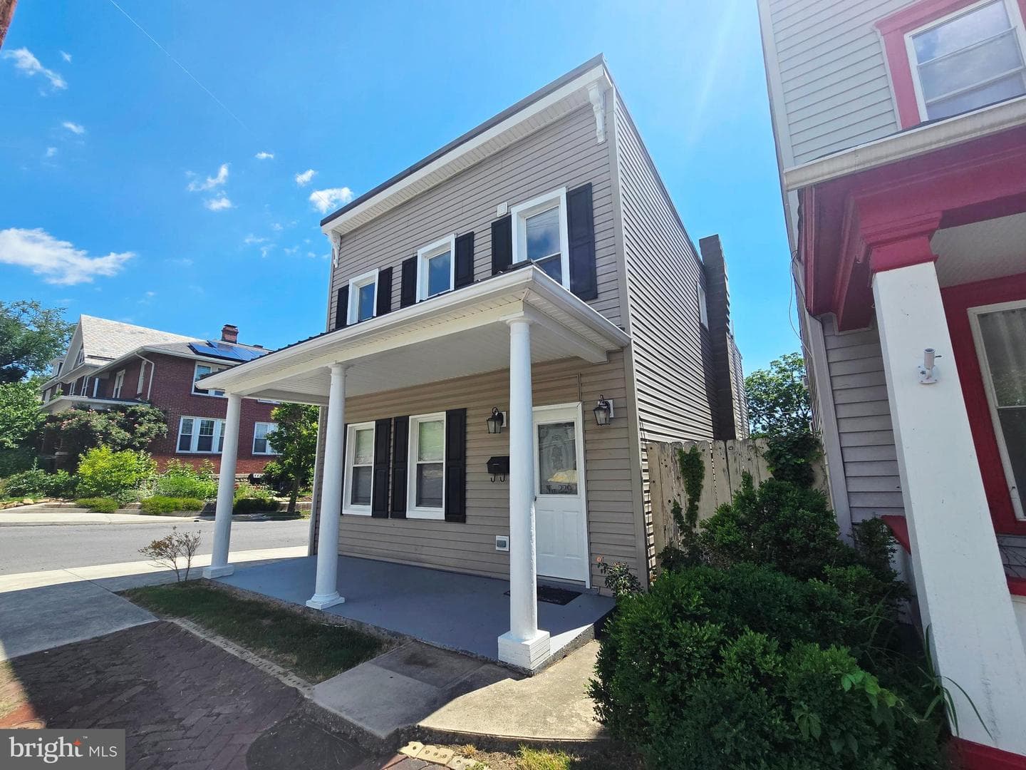 229 Carroll St photo 28