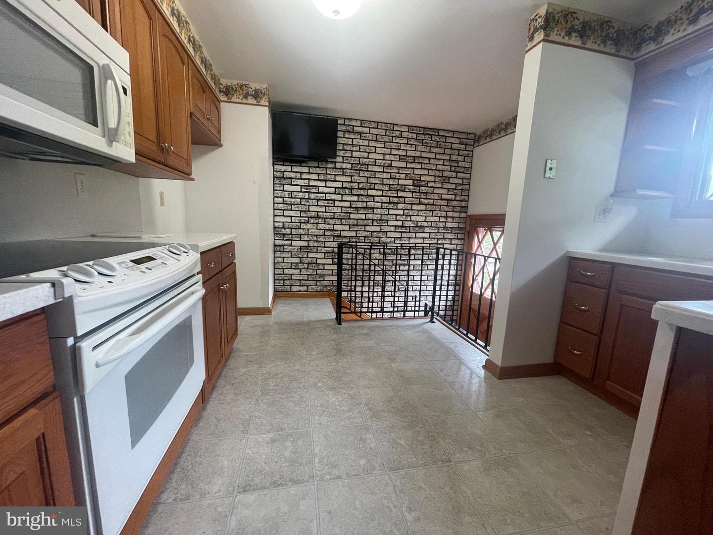 119 Wilmont Avenue photo 12