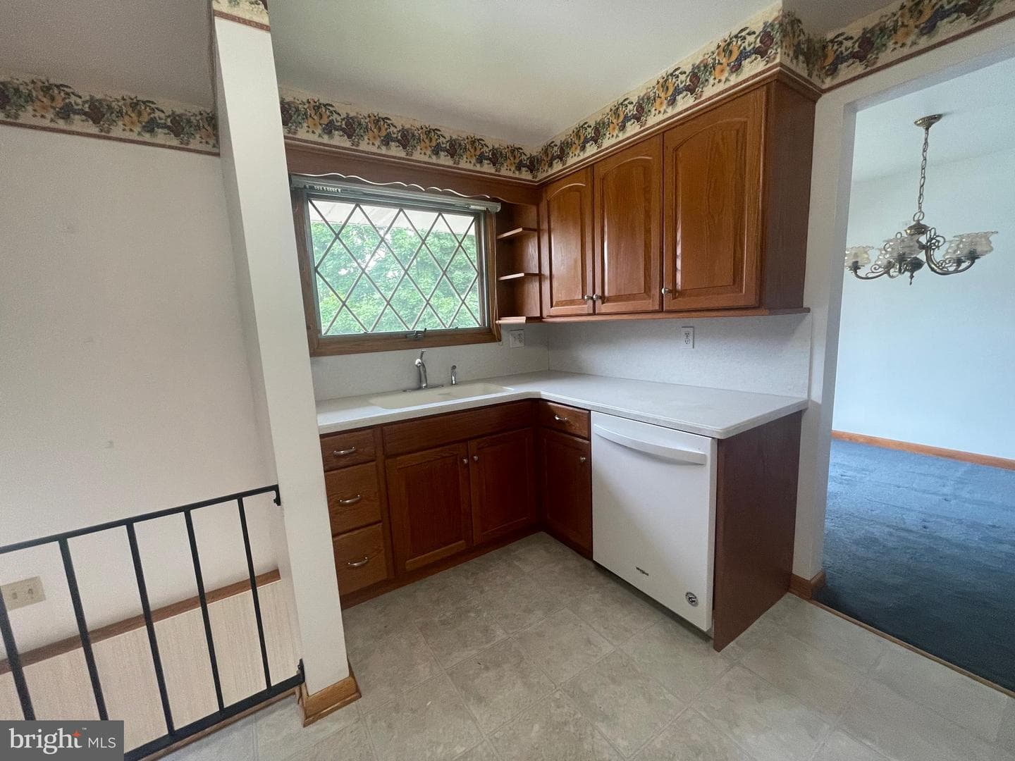 119 Wilmont Avenue photo 14