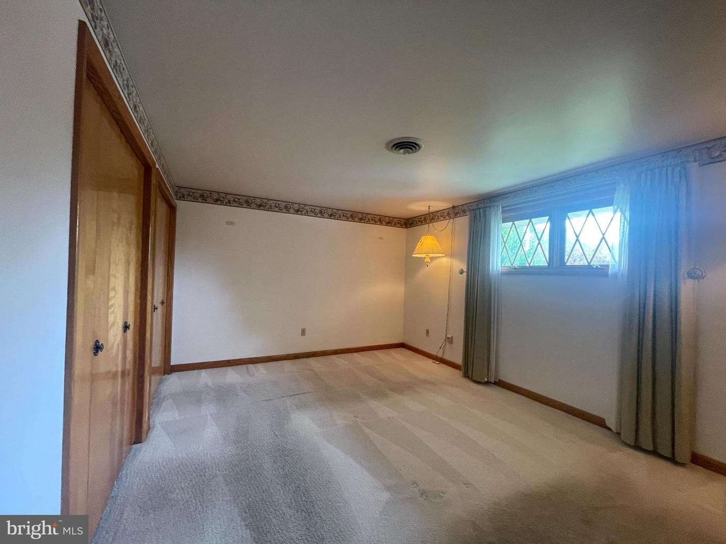 119 Wilmont Avenue photo 17