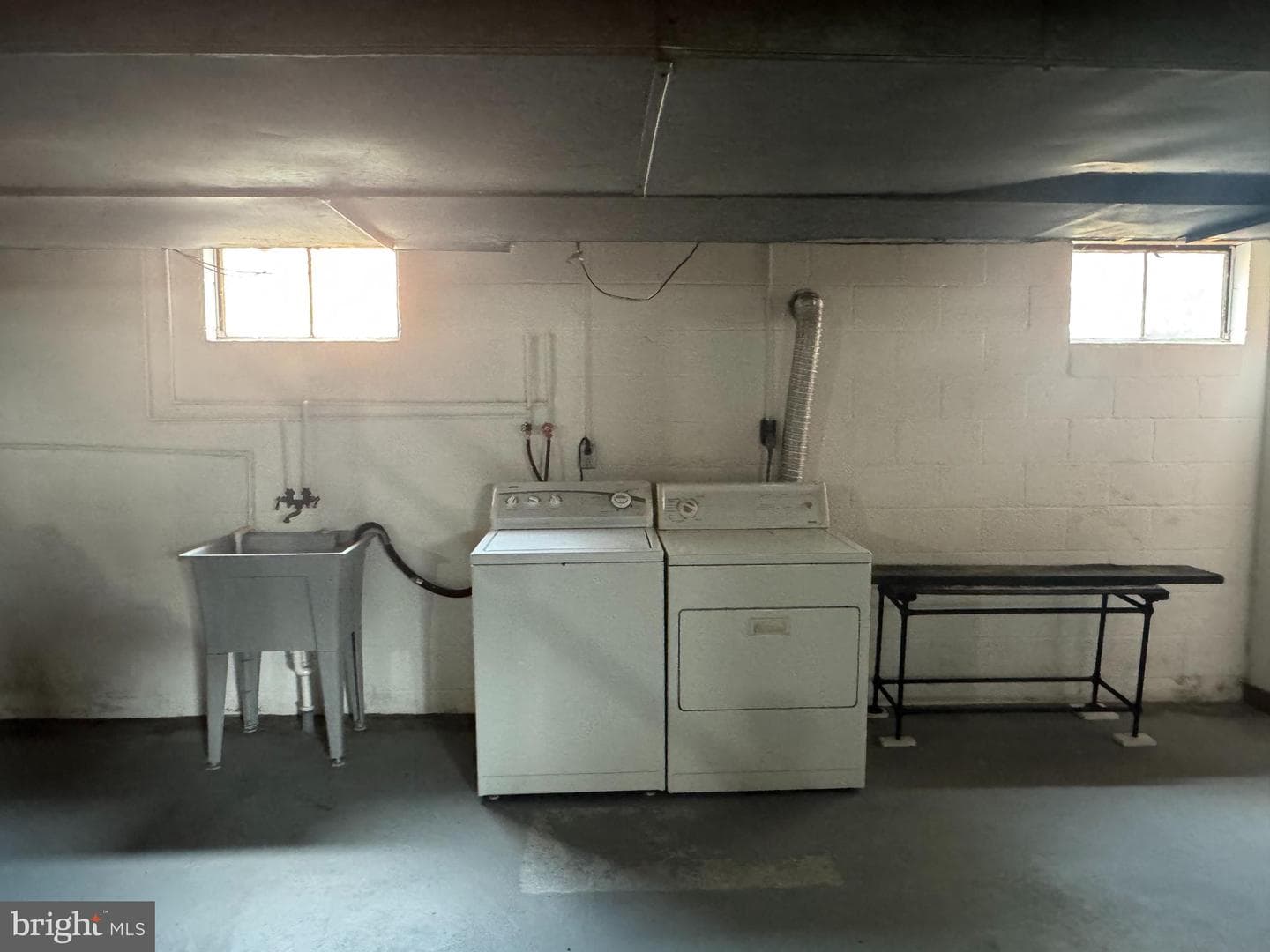 1014 Kent Avenue photo 17