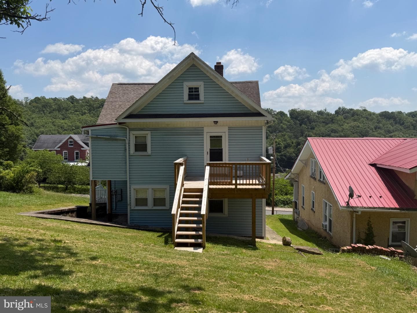 920 Bedford St photo 17