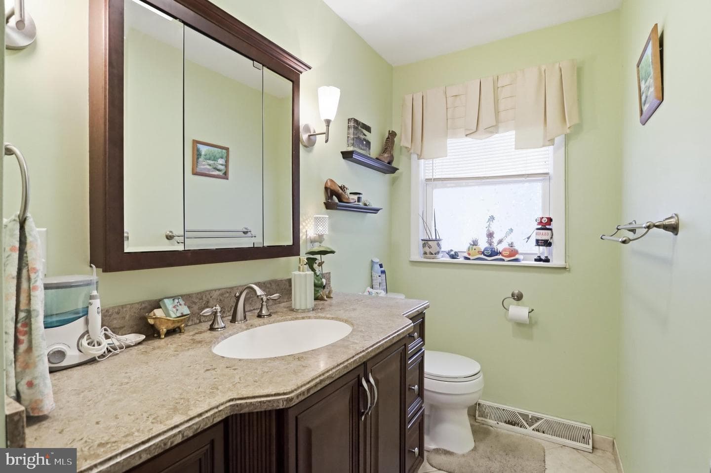 13005 Mallard Street photo 16