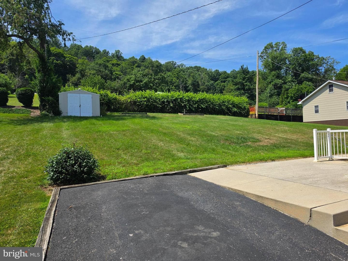 12405 Bedford Road NE photo 7