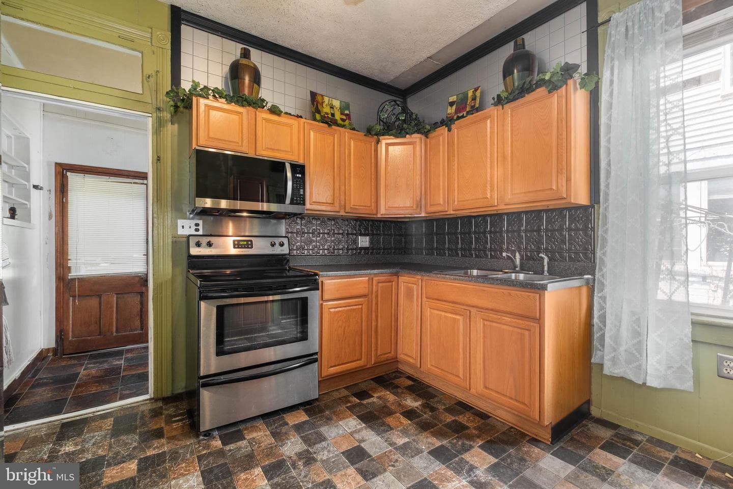 121 Humbird Street photo 23