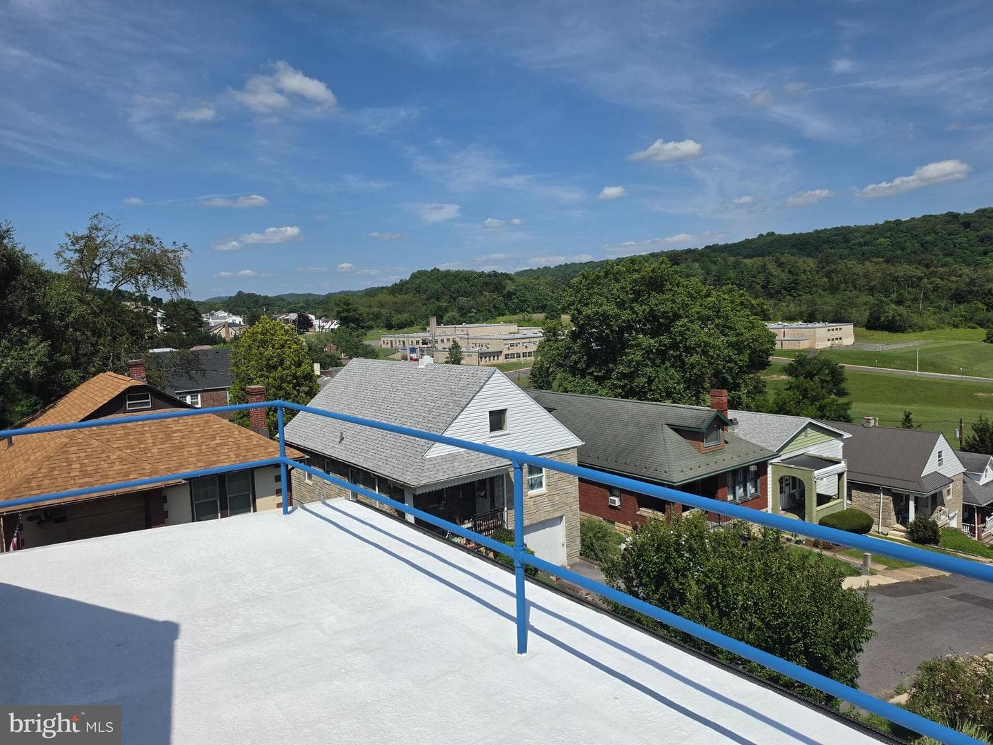 615 Piedmont Avenue photo 34