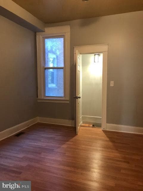 2917 Belmont Avenue photo 8