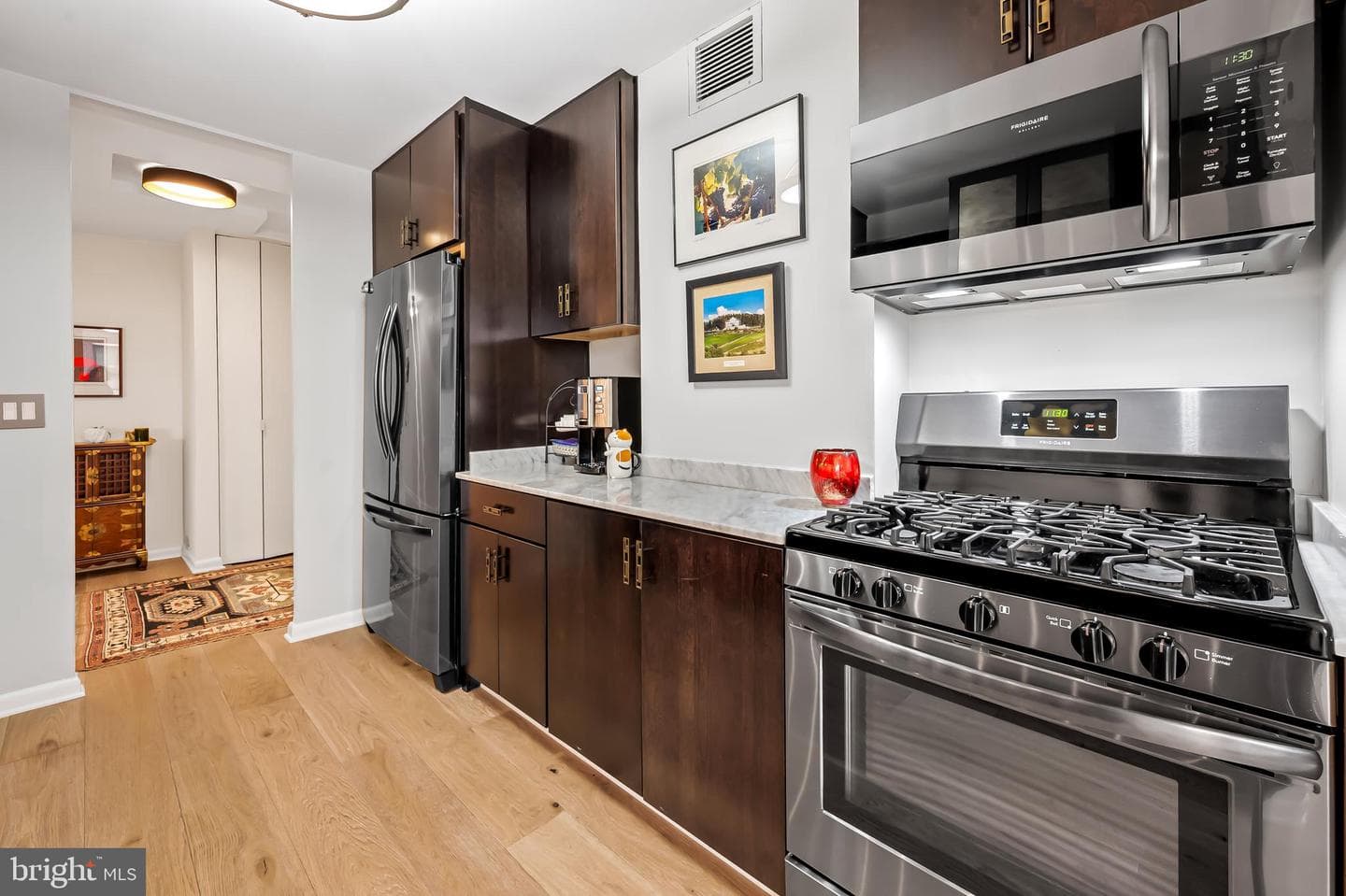 4000 N Charles Street #702 photo 3
