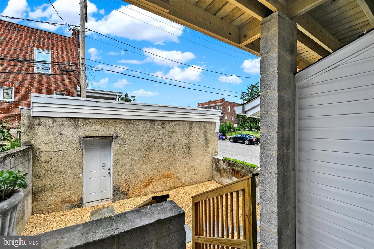 2400 W Lafayette Avenue photo 30