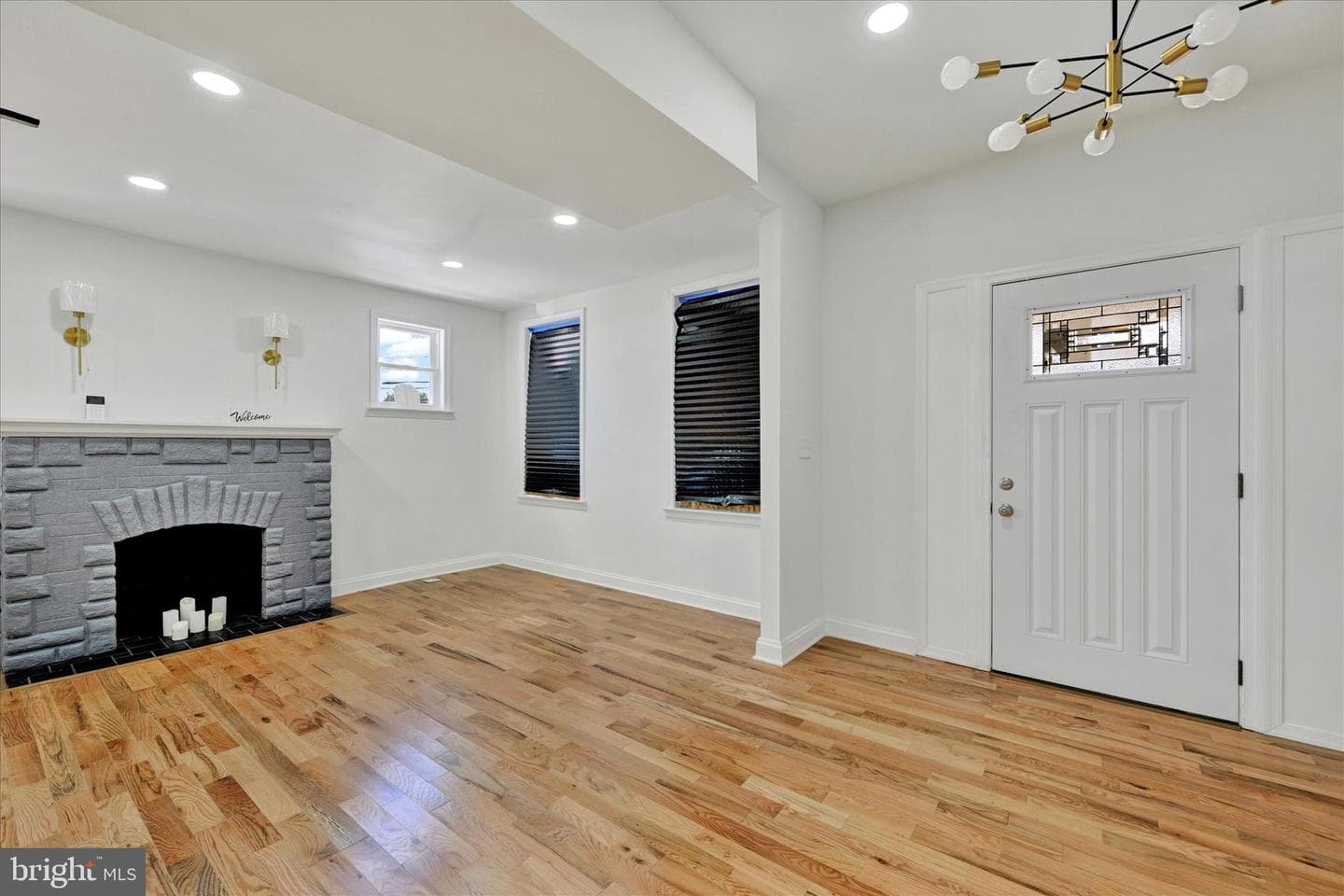 2400 W Lafayette Avenue photo 4