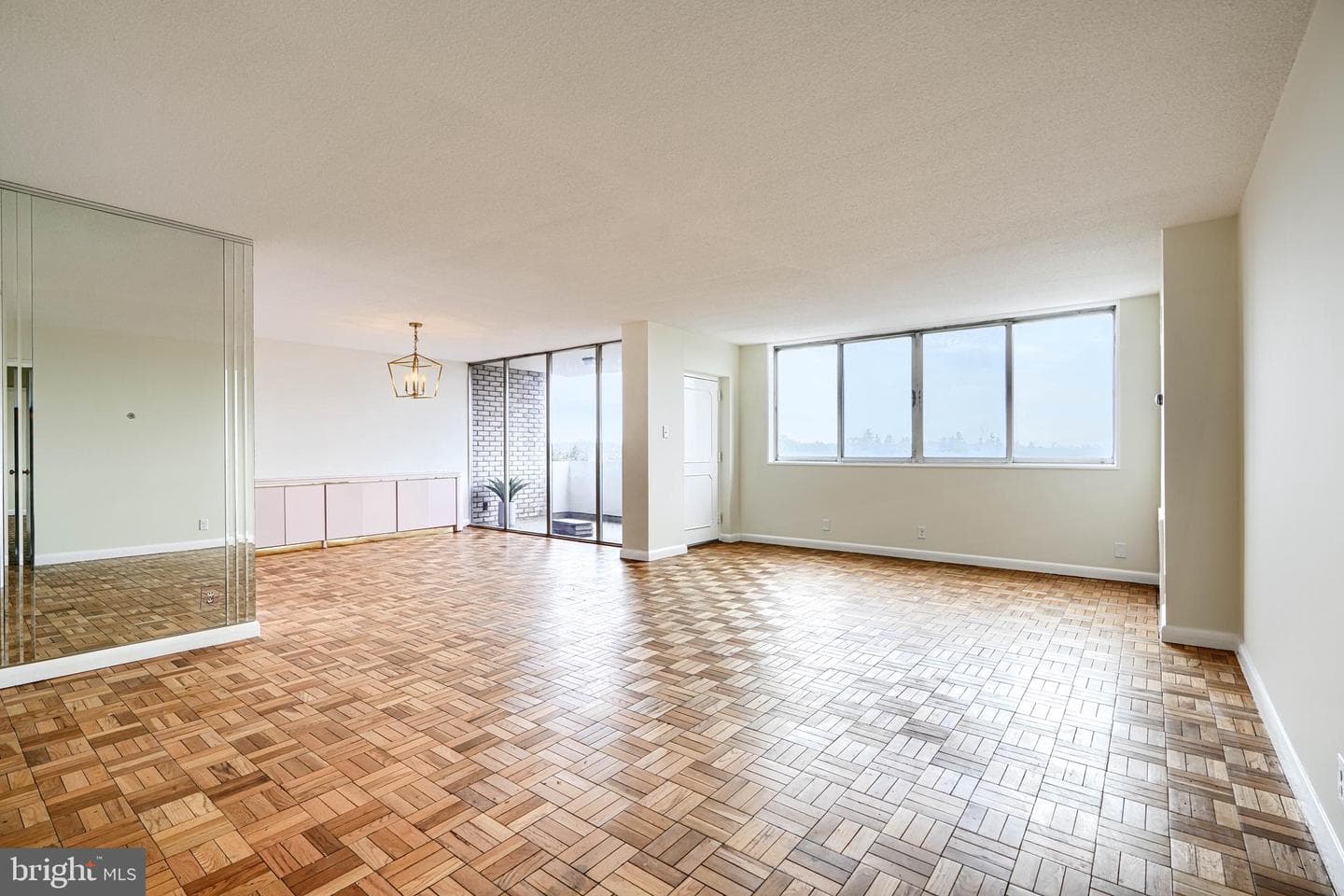 7111 Park Heights Avenue #709 photo 19