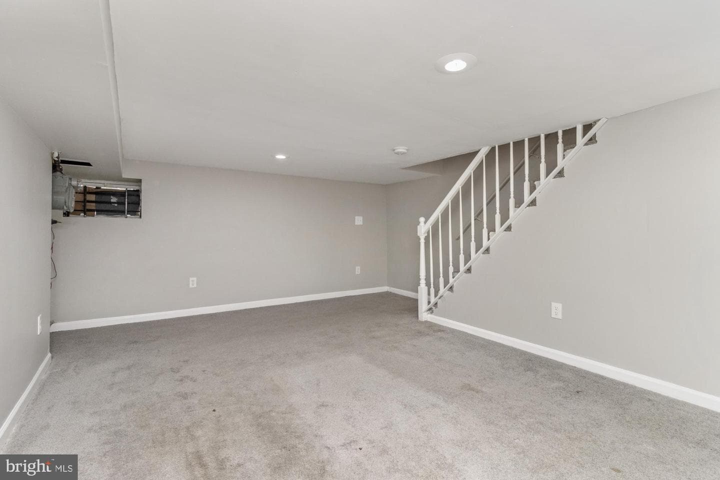 539 S Longwood Street photo 16