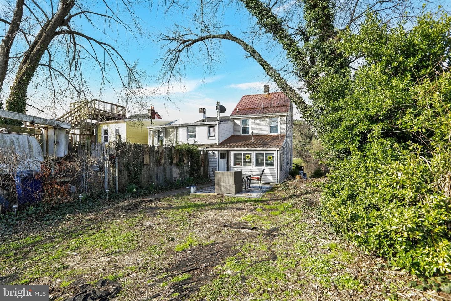 3355 Falls Road photo 19