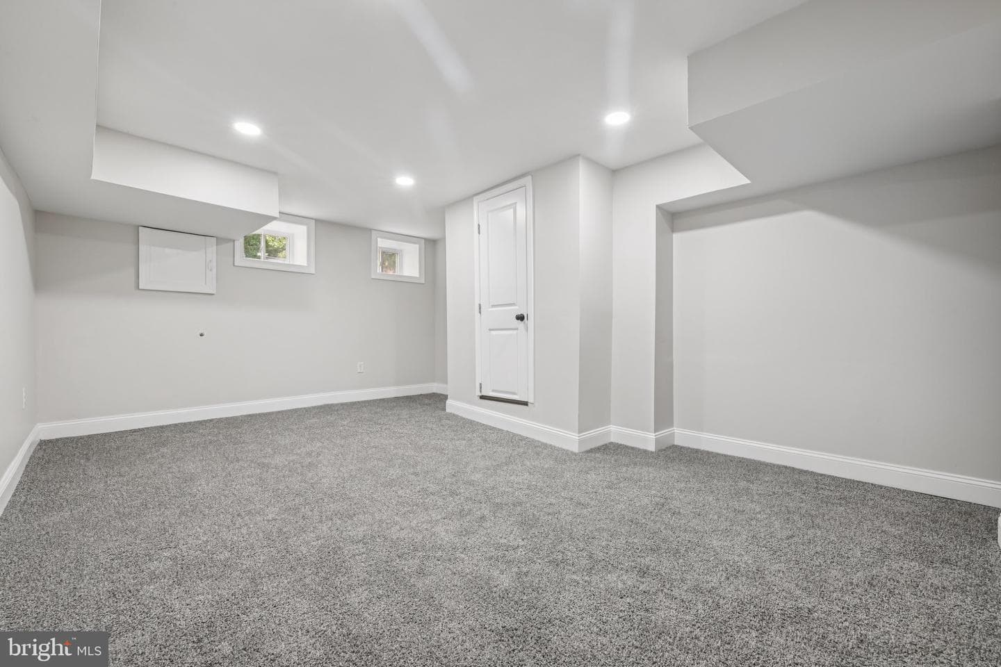 1610 N Bond Street photo 21