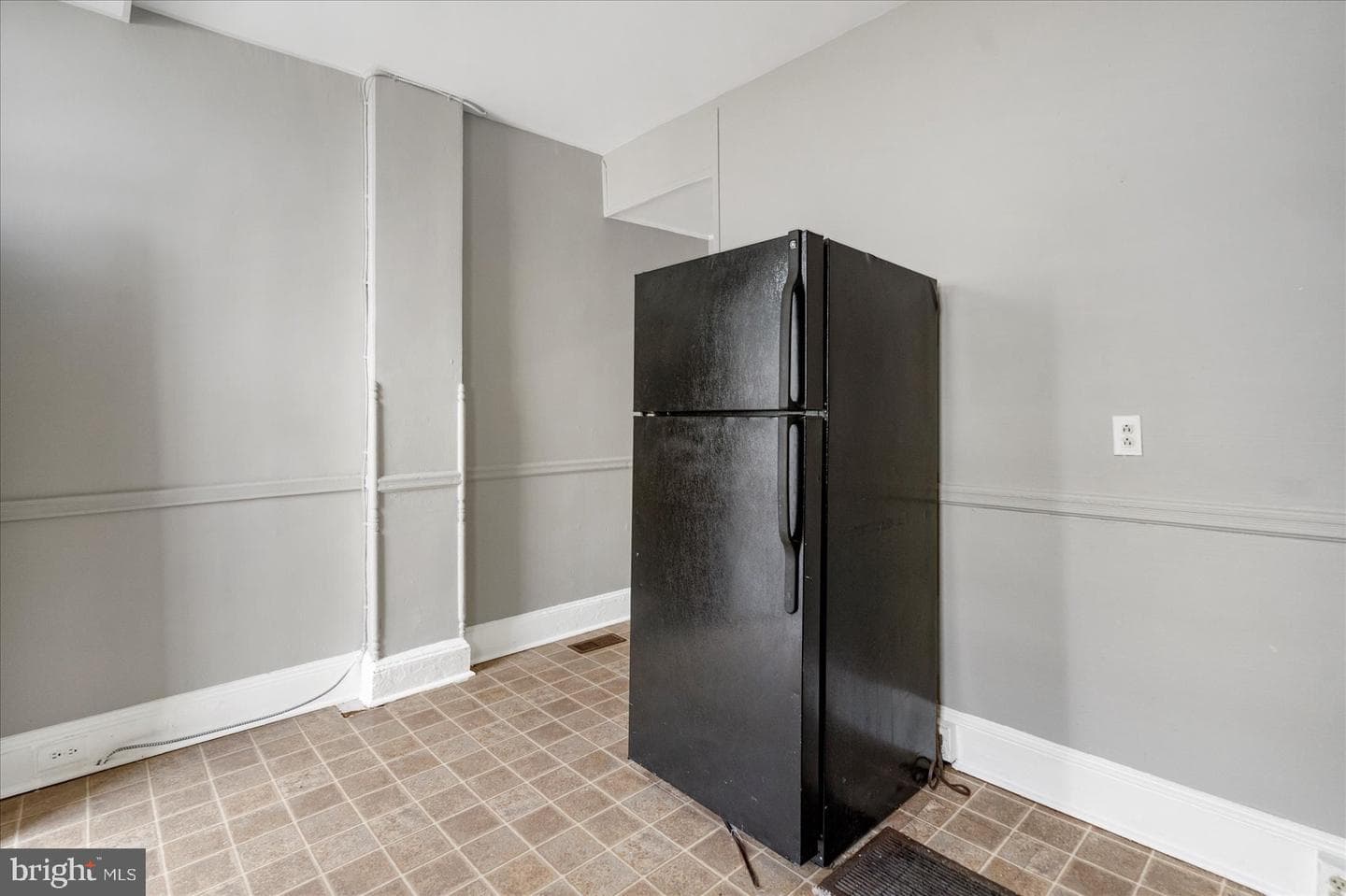 2946 Arunah Avenue photo 14