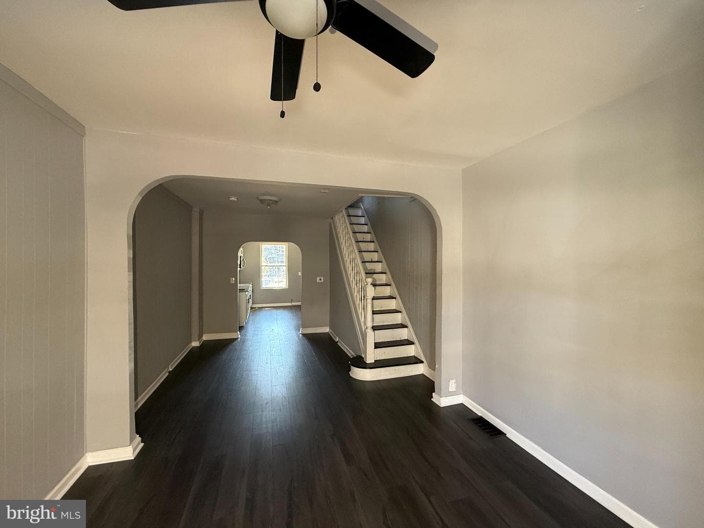 1635 Normal Avenue photo 3
