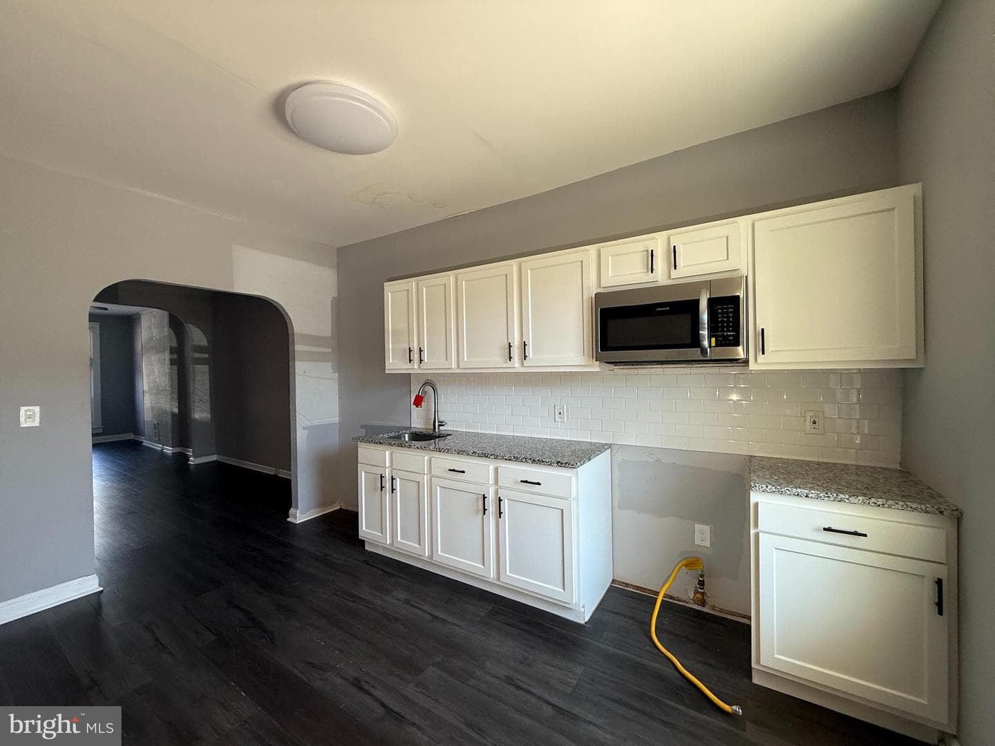 1635 Normal Avenue photo 6