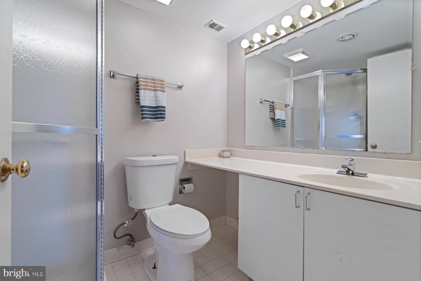 1040 Deer Ridge Dr # 402 photo 21