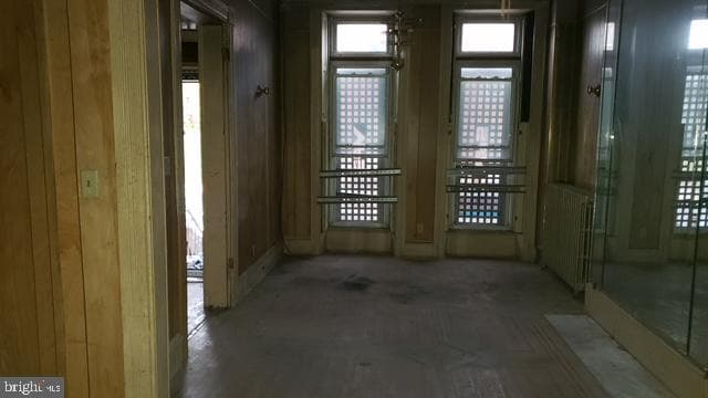 1007 W Lafayette Avenue W photo 4