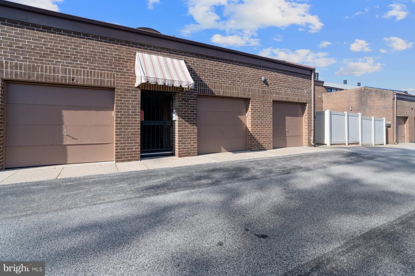 7240 Park Heights Avenue #209 photo 25