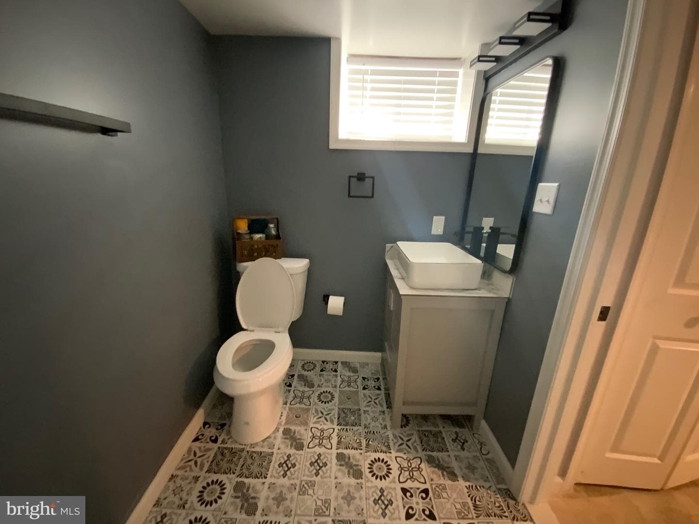 3032 Hanlon Avenue photo 21