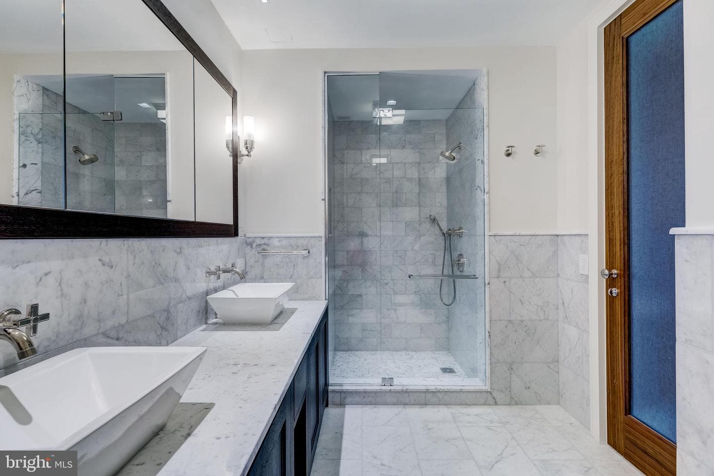 300 International Drive #2107 photo 13