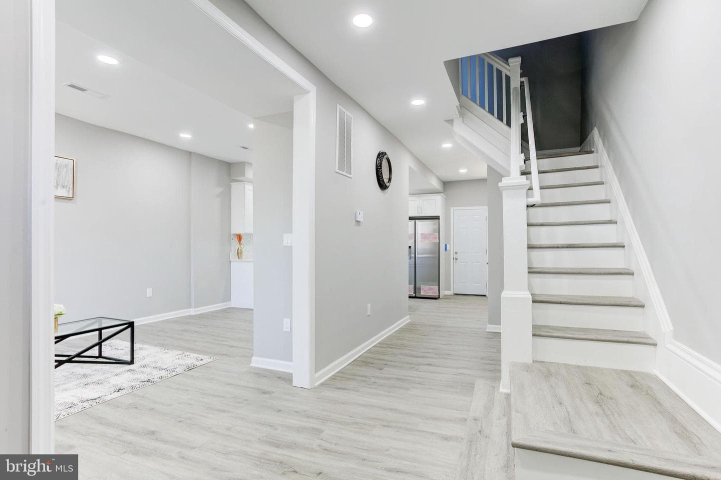 156 S Hilton Street photo 5
