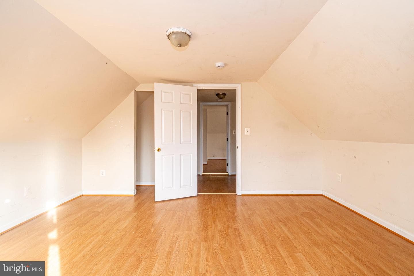 3306 Walbrook Avenue photo 22