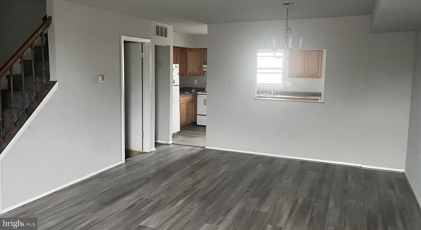 1104 Harford Avenue photo 3