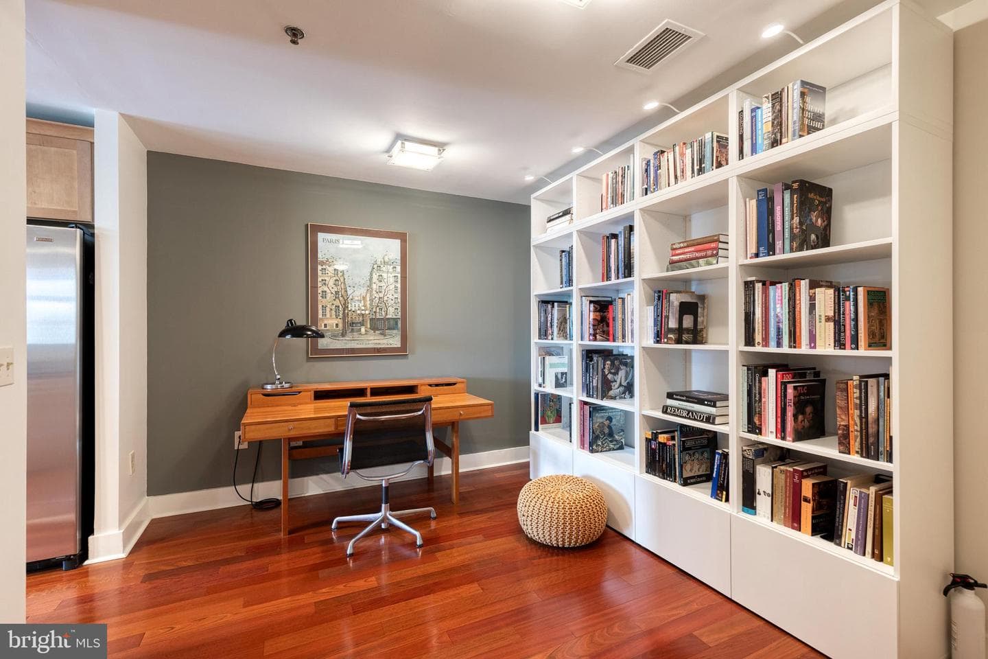 1400 Lancaster Street #305 photo 26