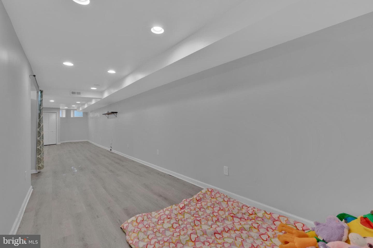 2815 Parkwood Avenue photo 45