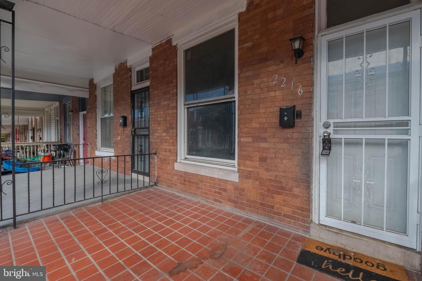 2216 W Fayette Street photo 2