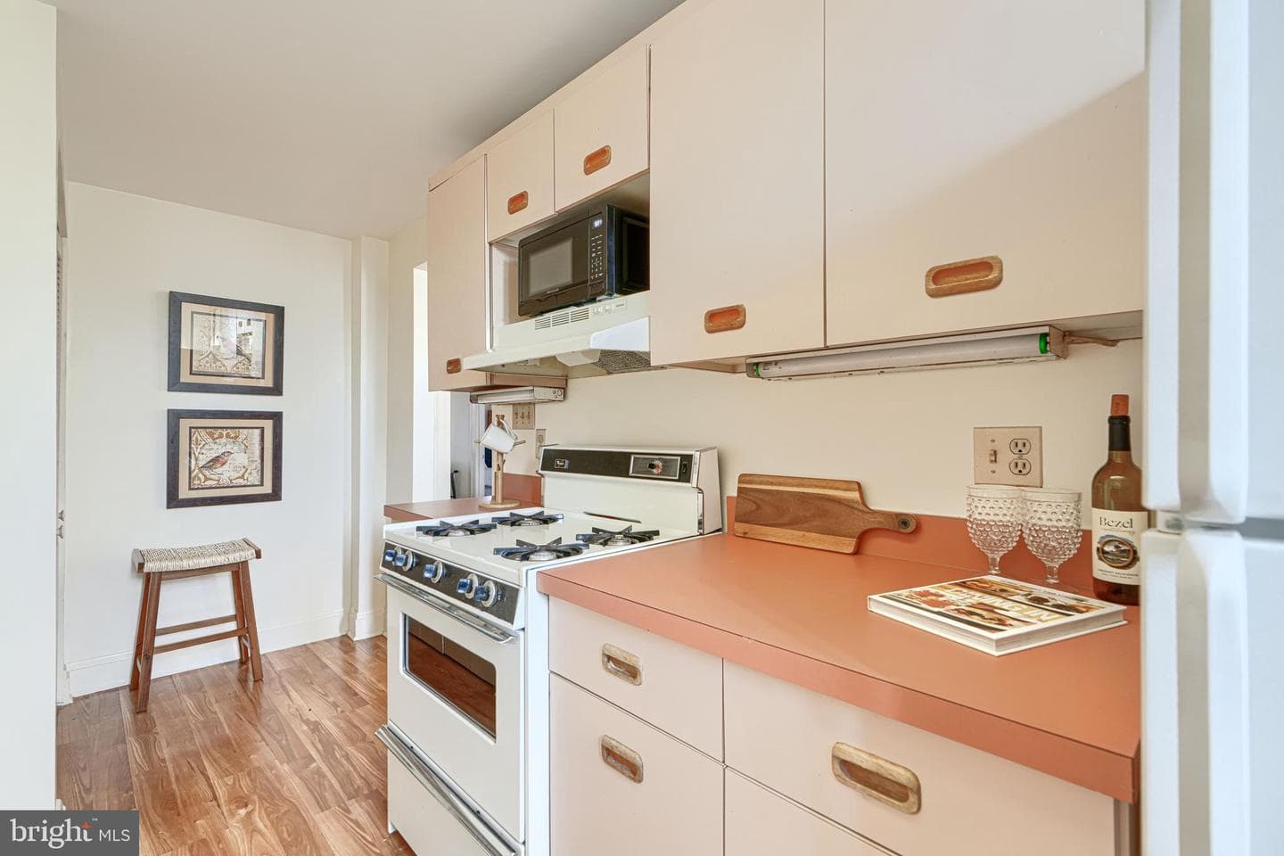 903 W University Pkwy #402 photo 34