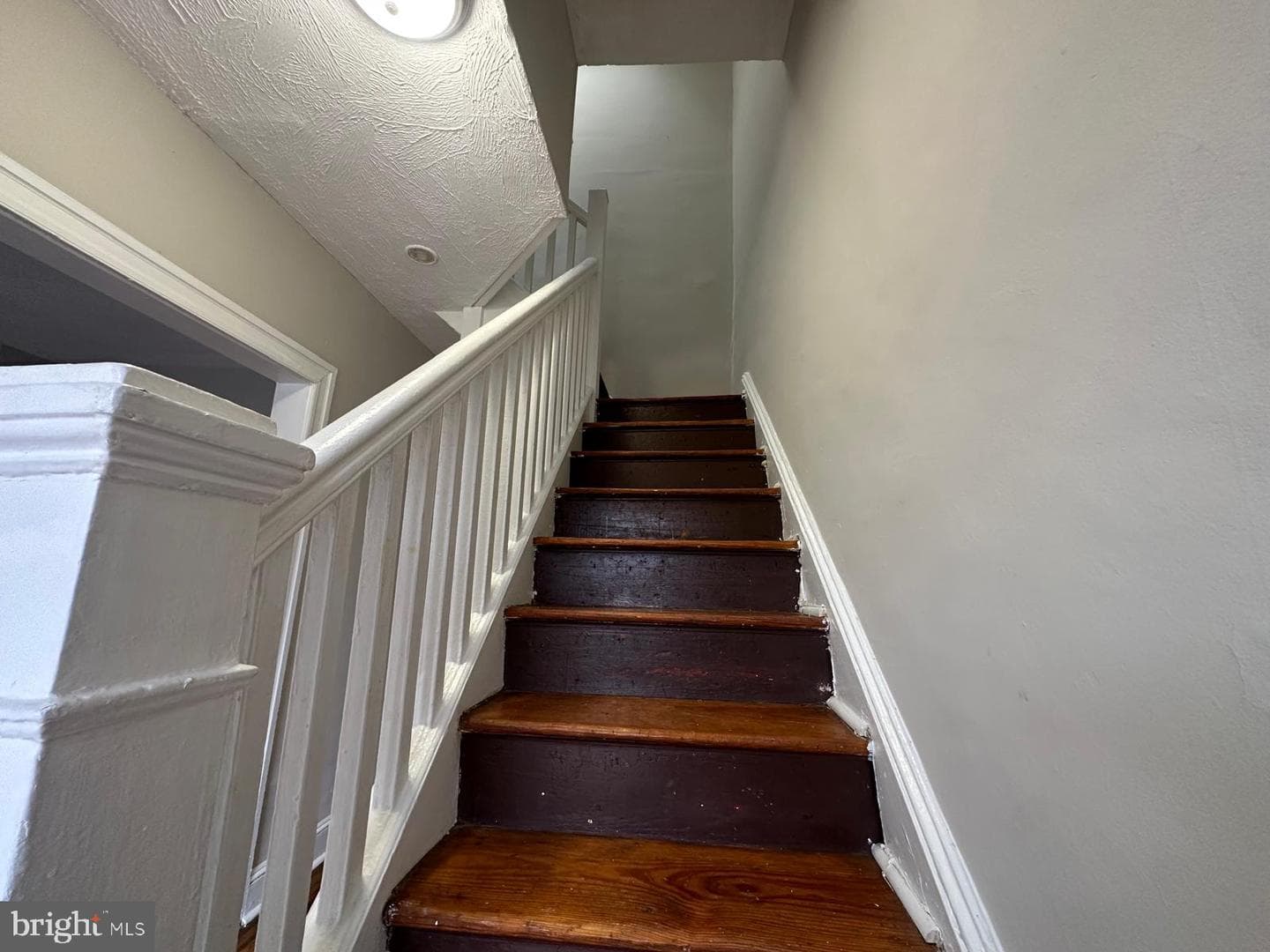 2859 W Garrison Avenue photo 18