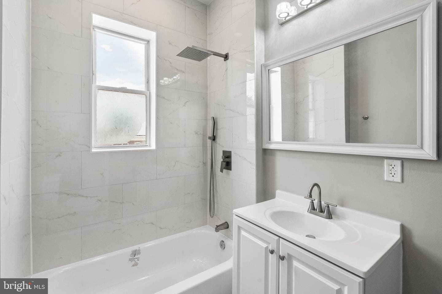 1804 E 29th Street photo 17