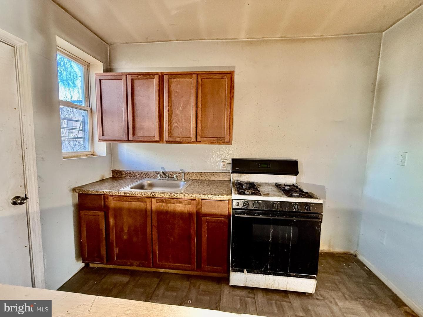 3502 Old Frederick Road photo 8
