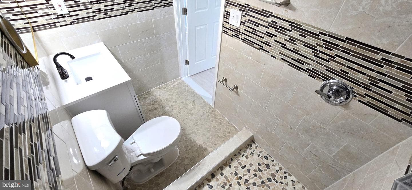 5528 Bucknell Road photo 37