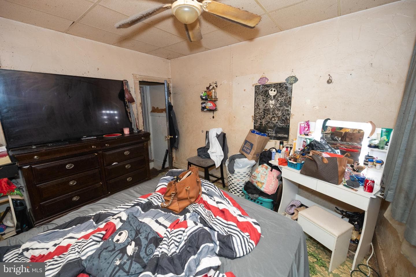 1208 Sargeant Street photo 9