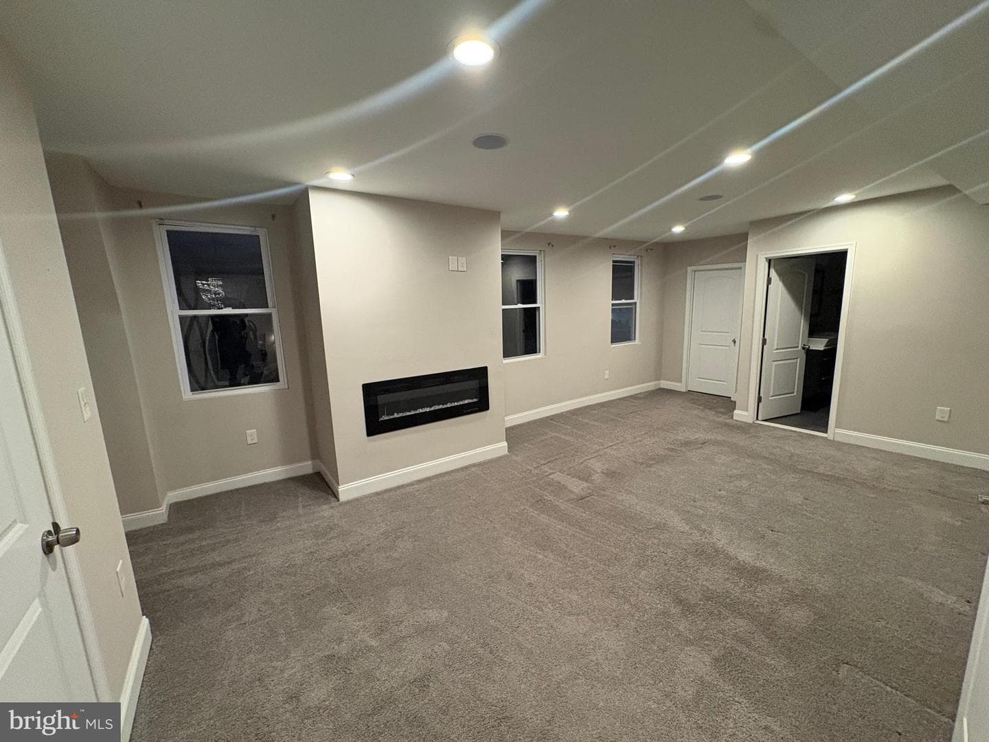 3409 W Forest Park Avenue photo 11