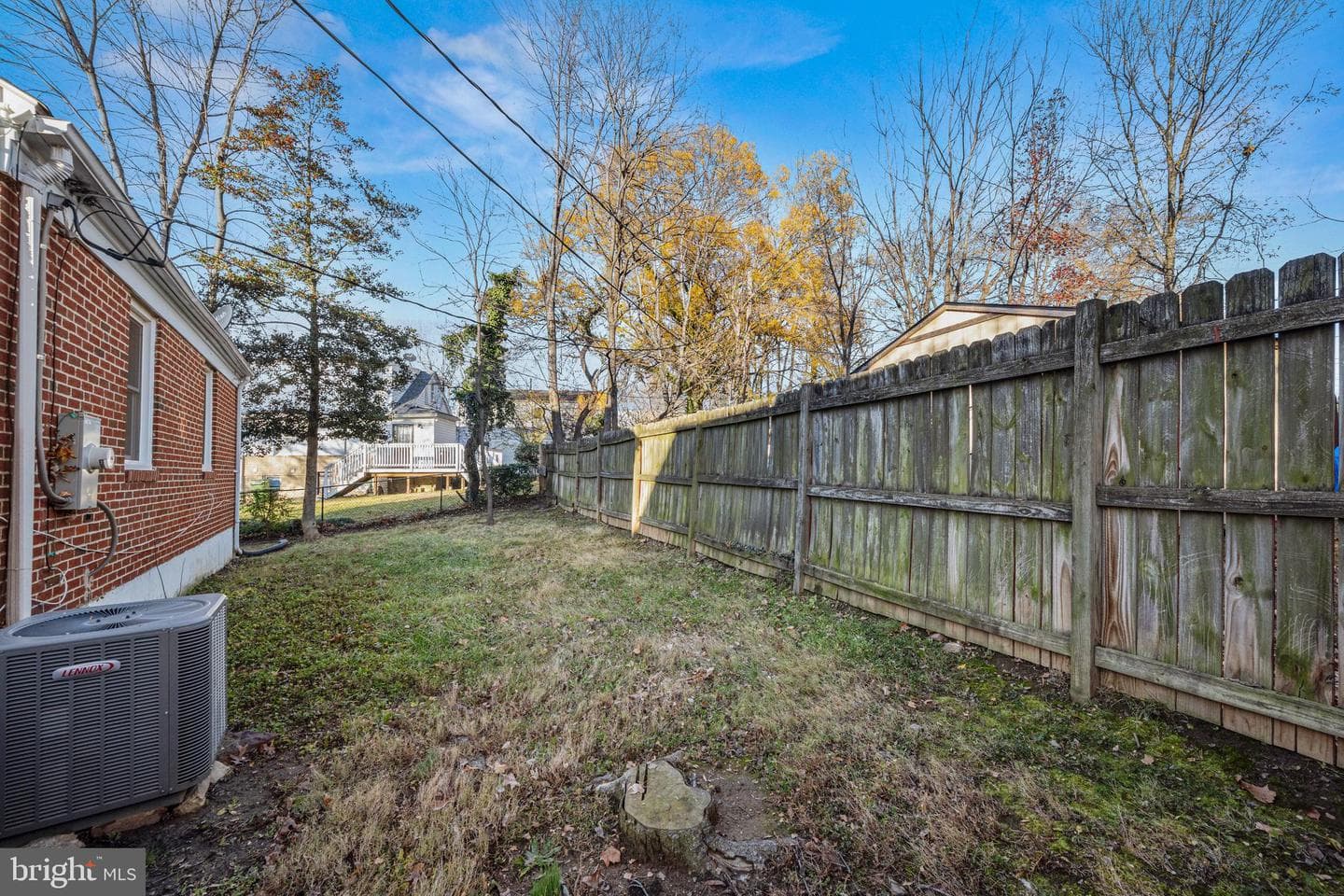 6303 Moyer Avenue photo 40
