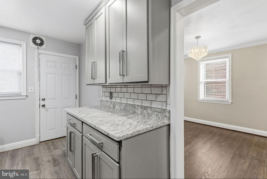 5102 Plymouth Road photo 9