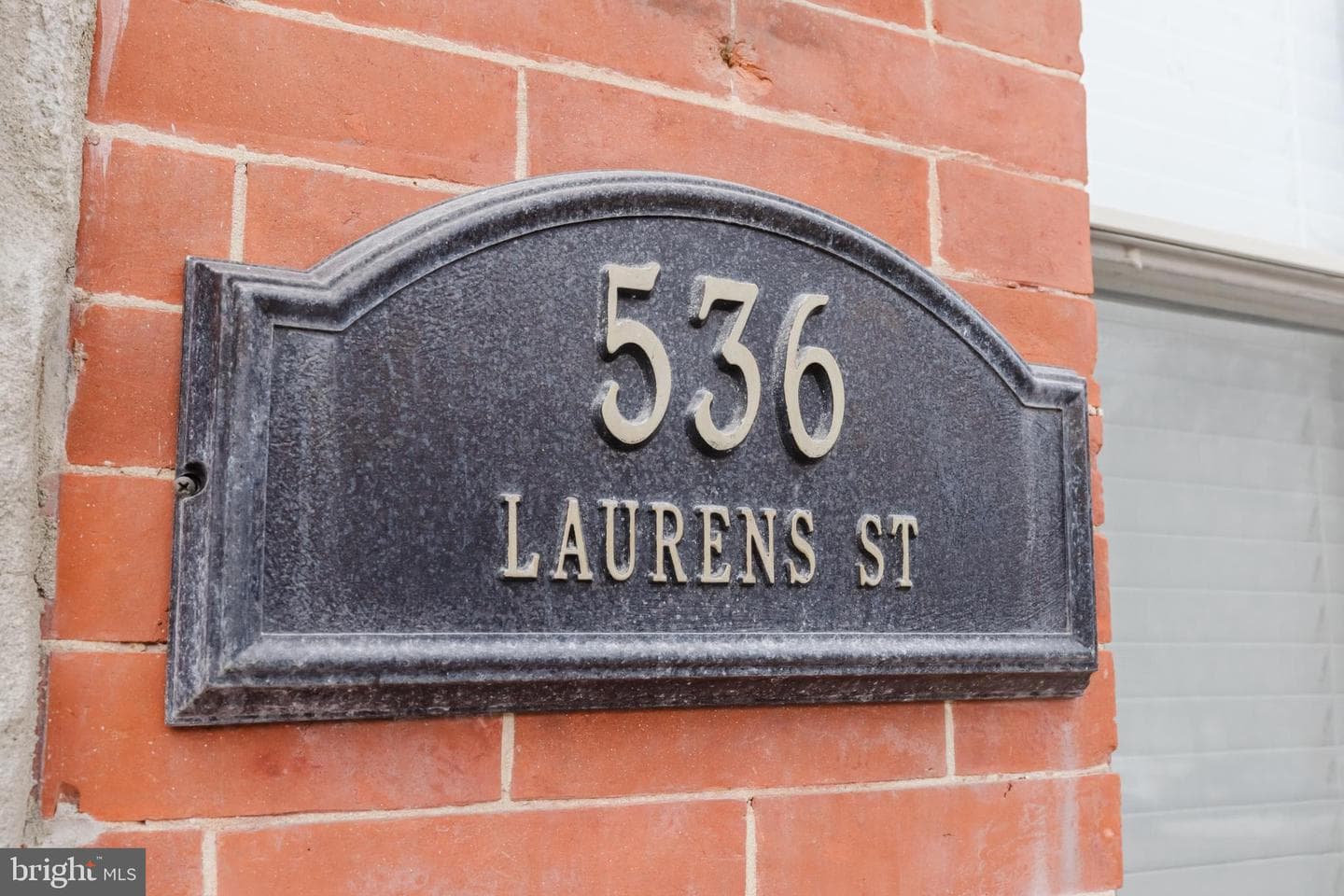 536 Laurens Street photo 4
