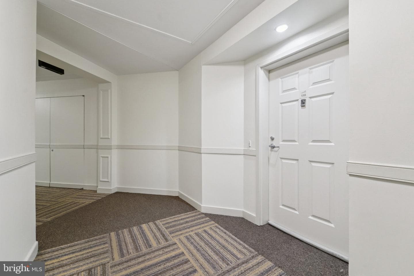 23 Pierside Drive #118 photo 4