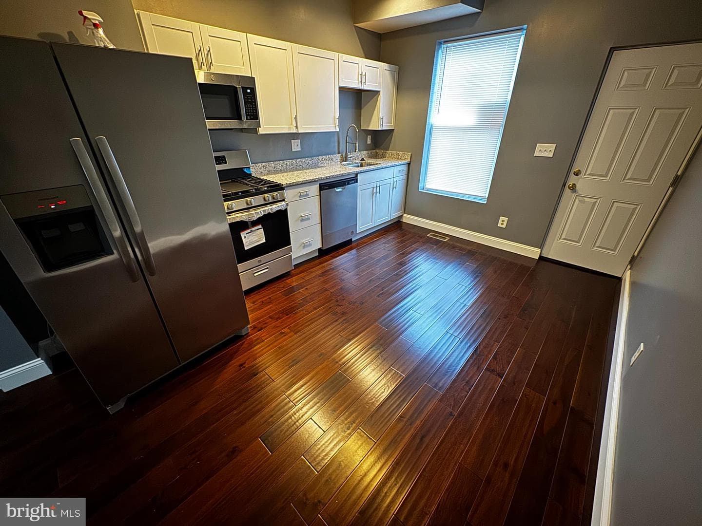 411 N Belnord Avenue photo 4