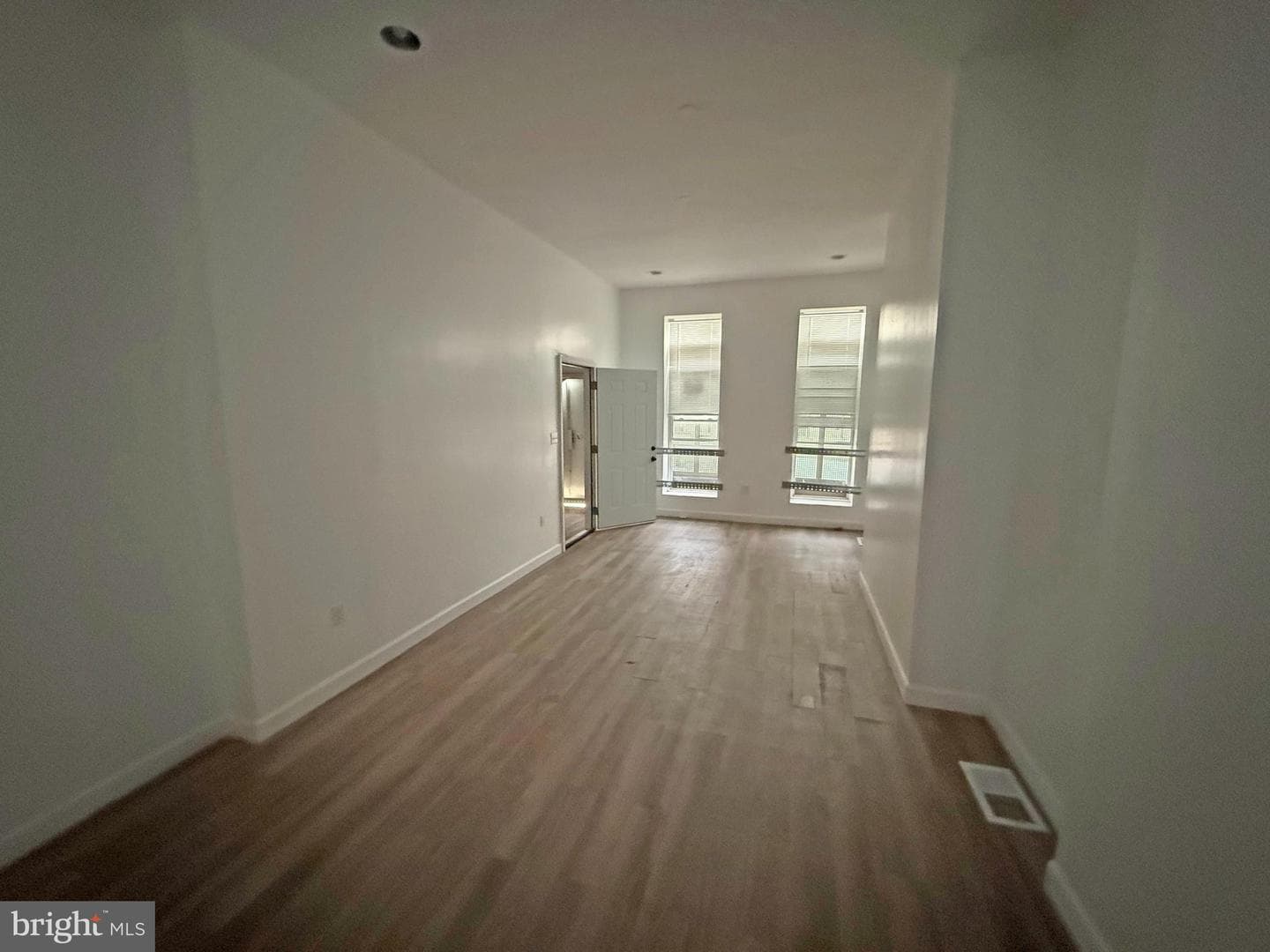 721 W Lafayette Avenue photo 5