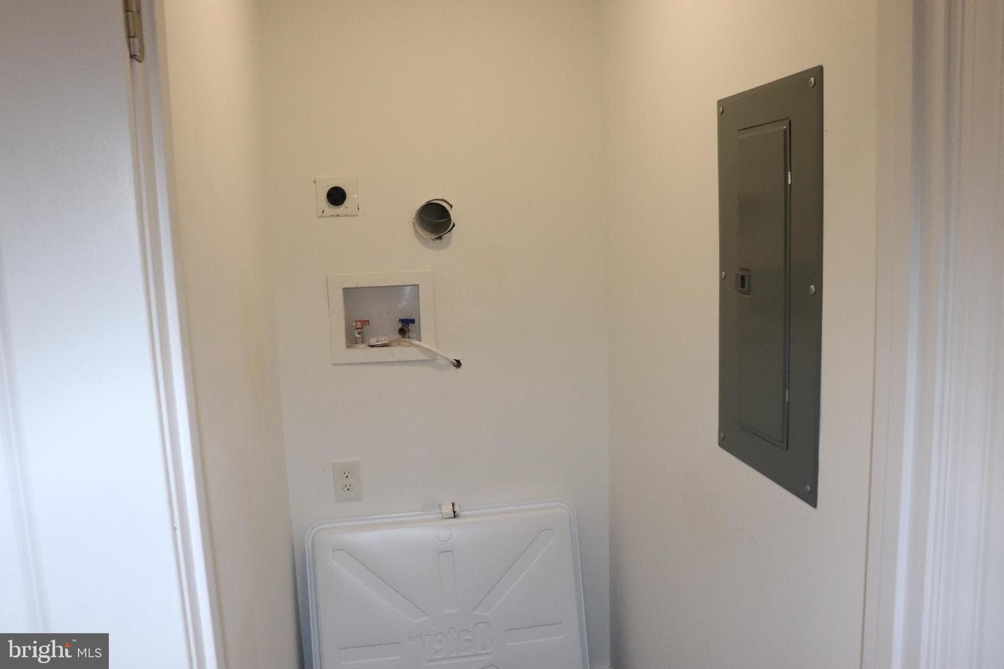 1710 Light Street photo 19
