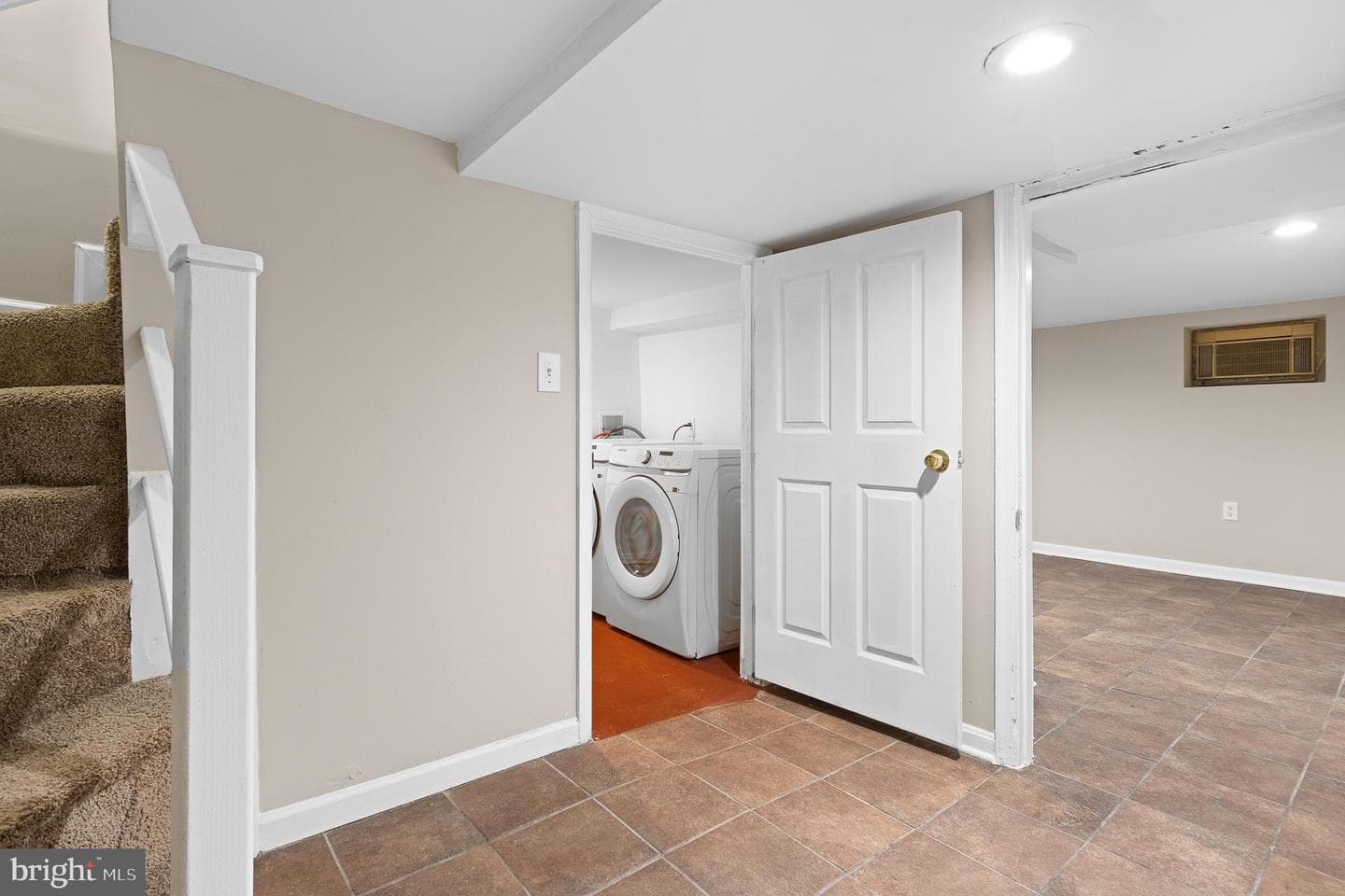 4206 Furley Avenue photo 53