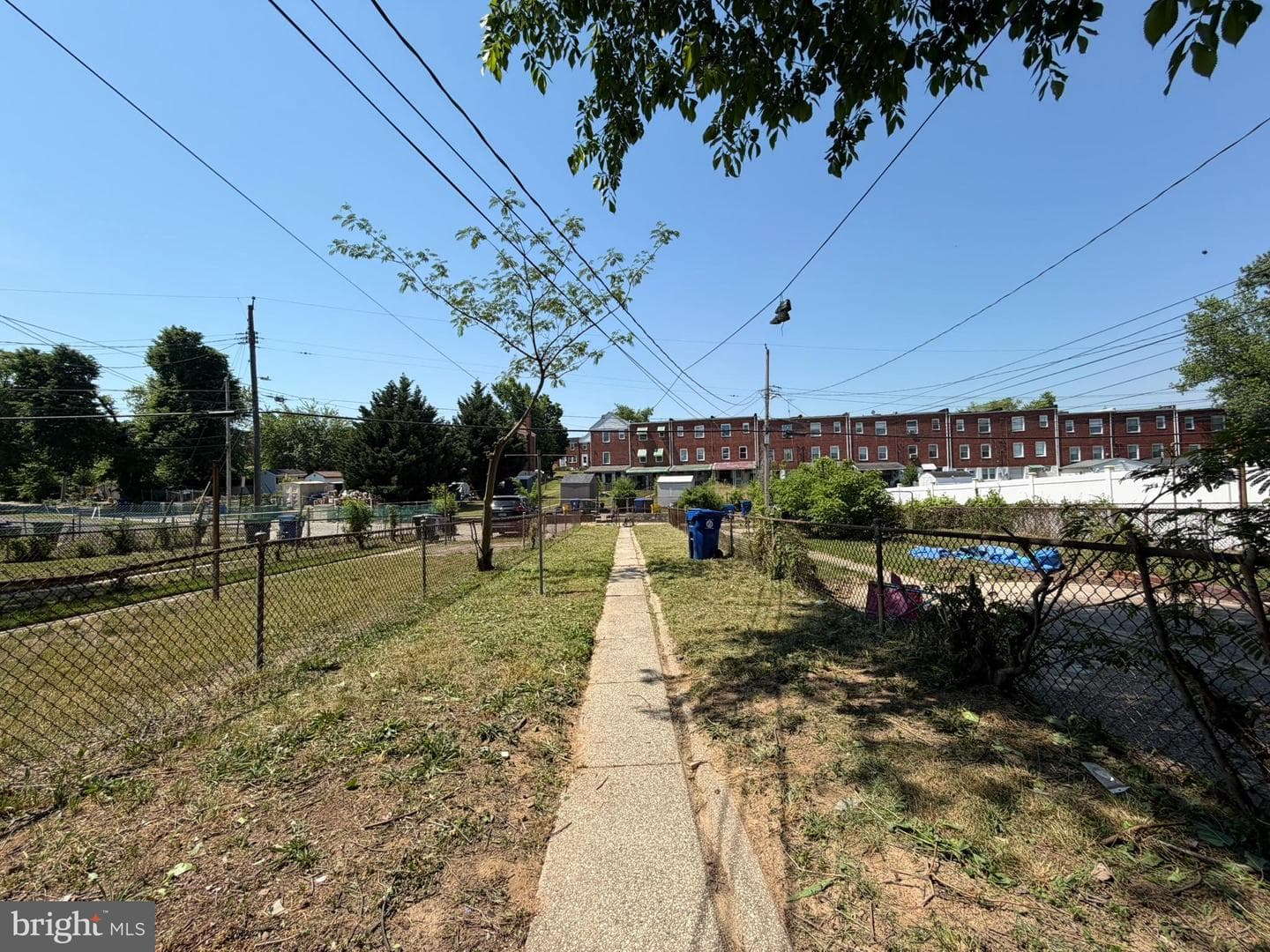 4027 Raymonn Avenue photo 25