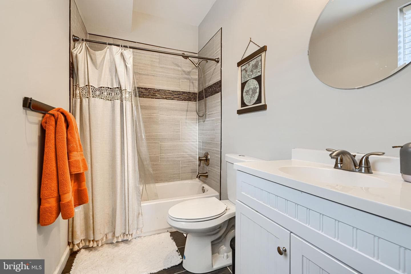 1711 Hollins Street photo 39