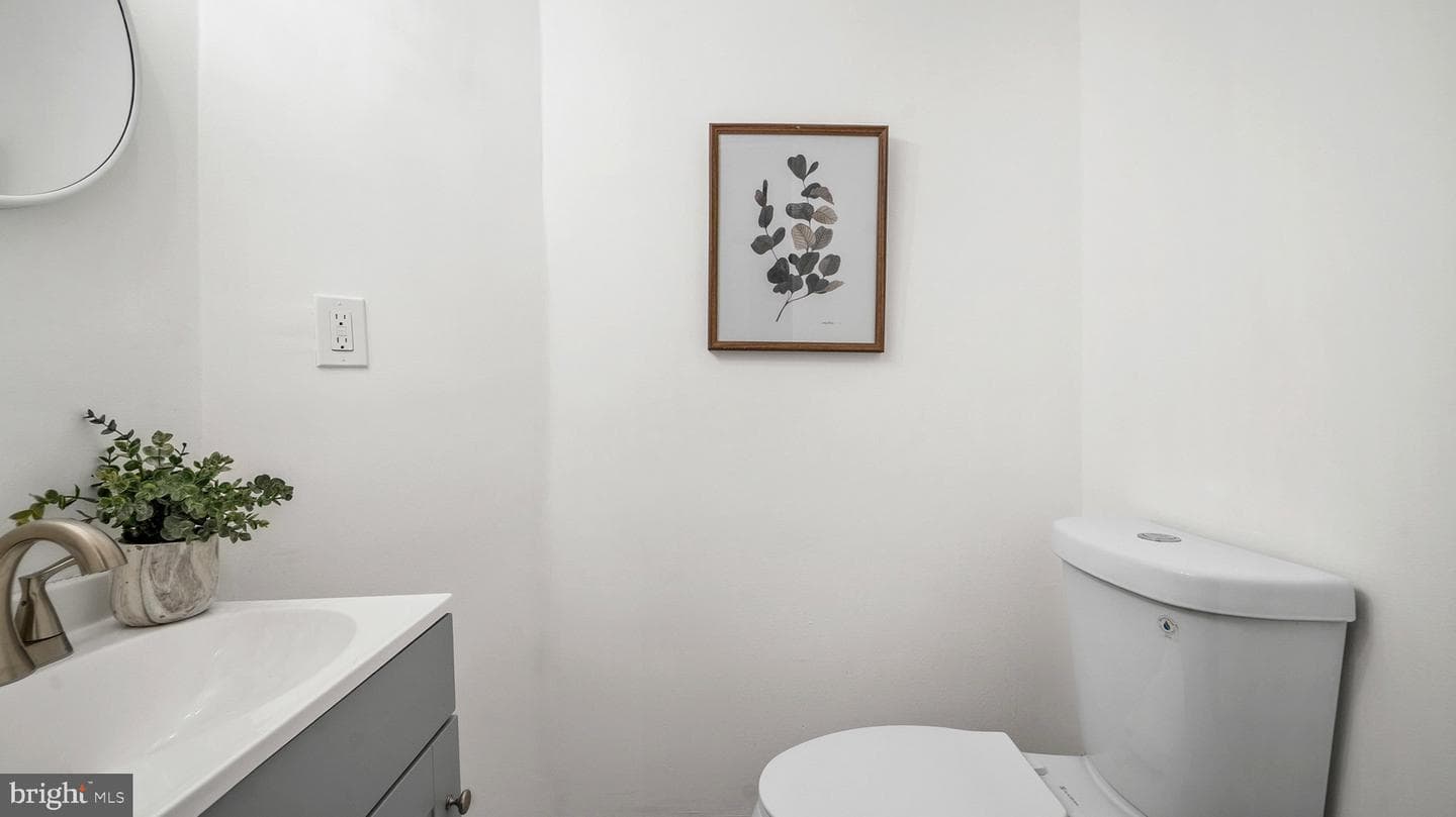 27 Monastery Avenue photo 16